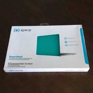 MacBook Pro 13” Shell Case